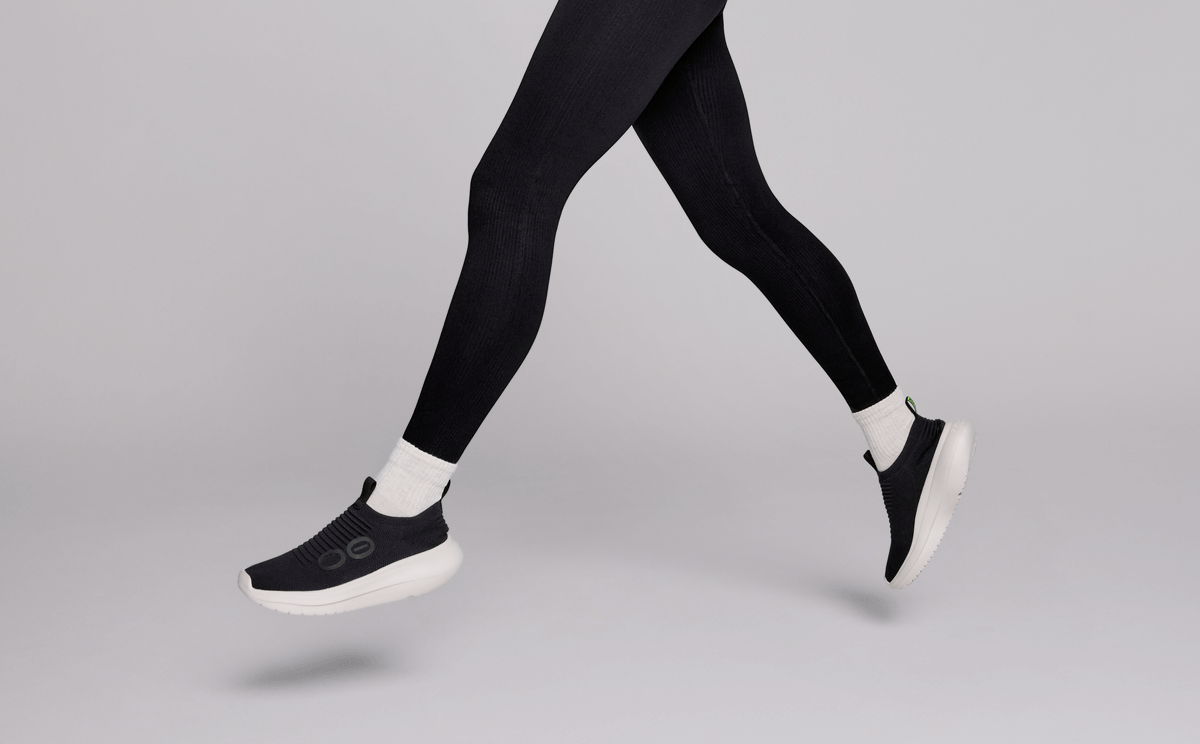 Women's OOmy Zen - Chalk Black